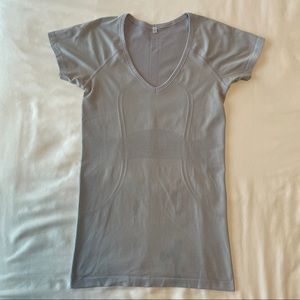 Lululemon Swiftly Tech Short Sleeve Shirt - Silver Lilac